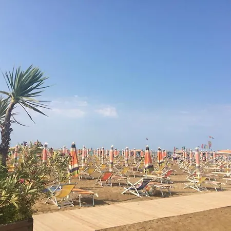 Villaggio La Fenice - *