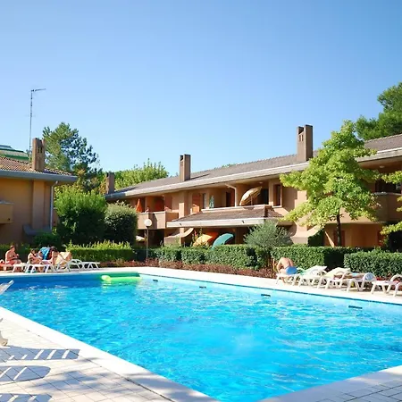 Villaggio La Fenice - アパート